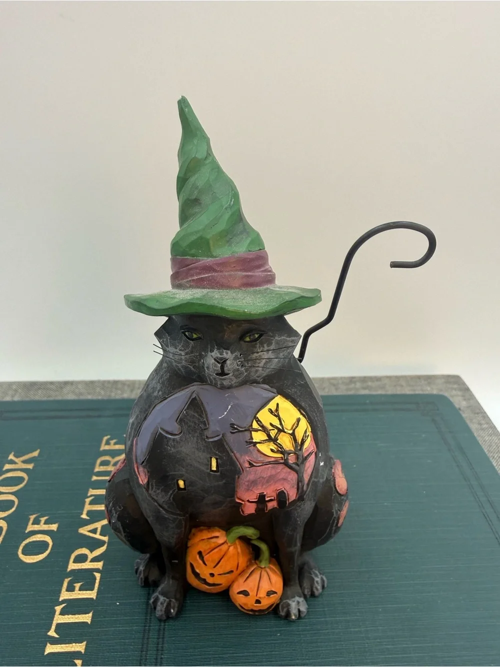 2020 JIM SHORE Heartwood Creek "Midnight Marvel" 5" Halloween Figure - Picture 2 of 11